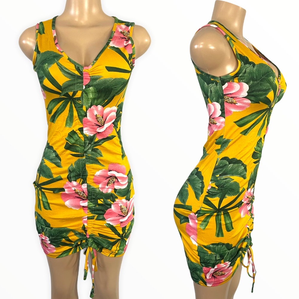 New Yellow and Pink Floral True Size M/L Stretchy Short Ruched Women Tank Dress
